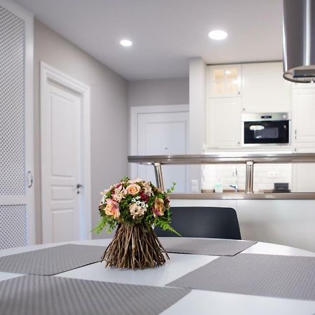 Beachfront Apartment In Fuengirola New Bagian luar foto