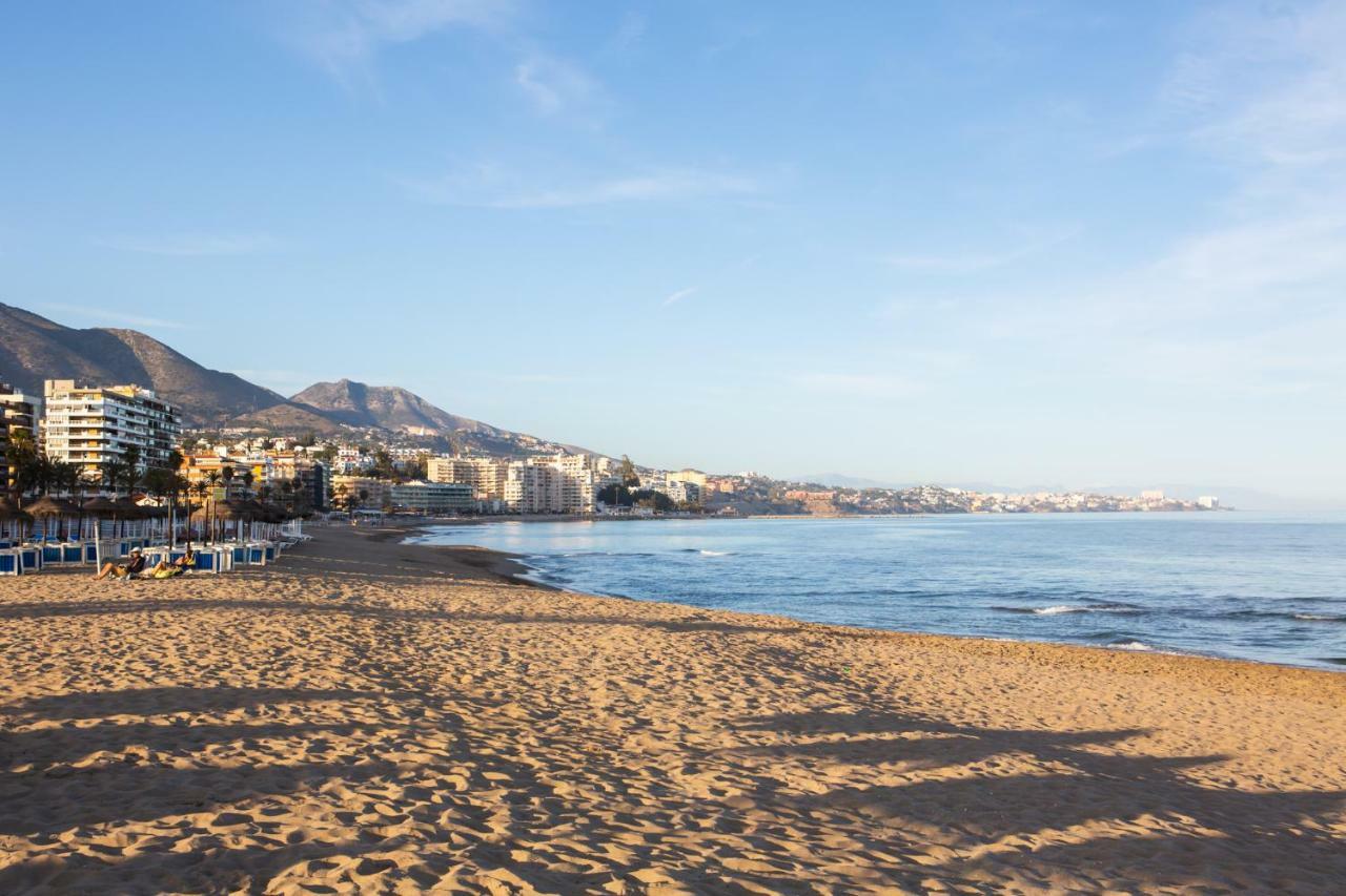 Beachfront Apartment In Fuengirola New Bagian luar foto